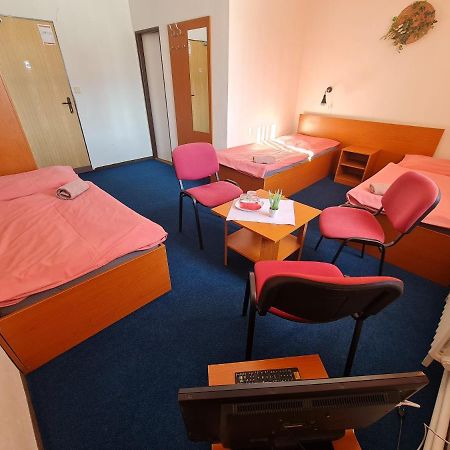 Penzion Olympia Banská Bystrica Exterior foto