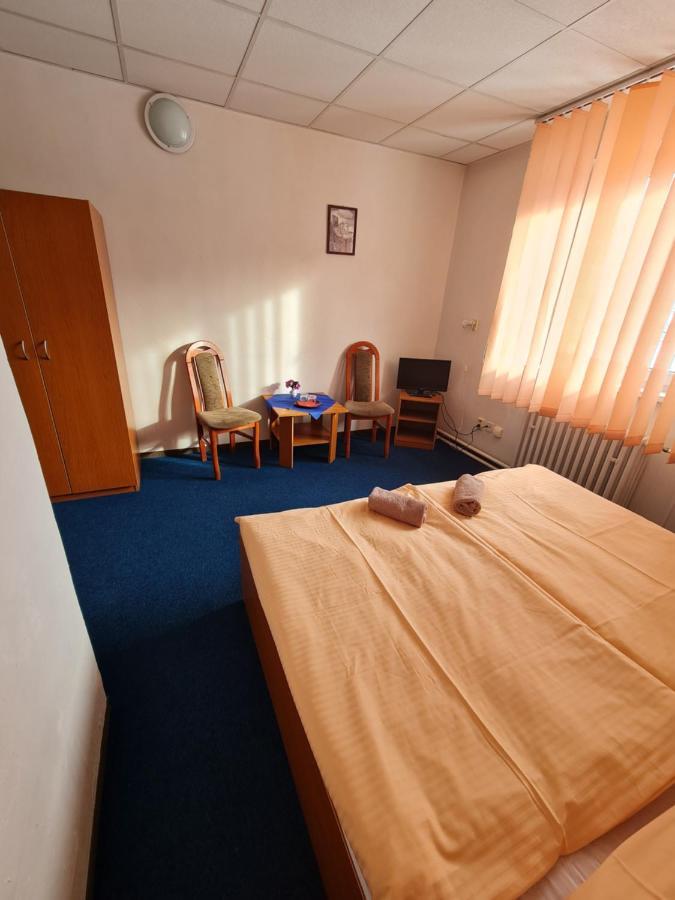 Penzion Olympia Banská Bystrica Exterior foto