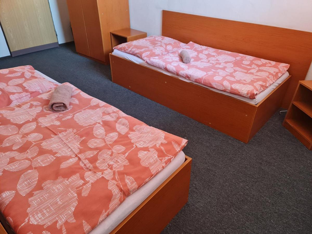 Penzion Olympia Banská Bystrica Exterior foto